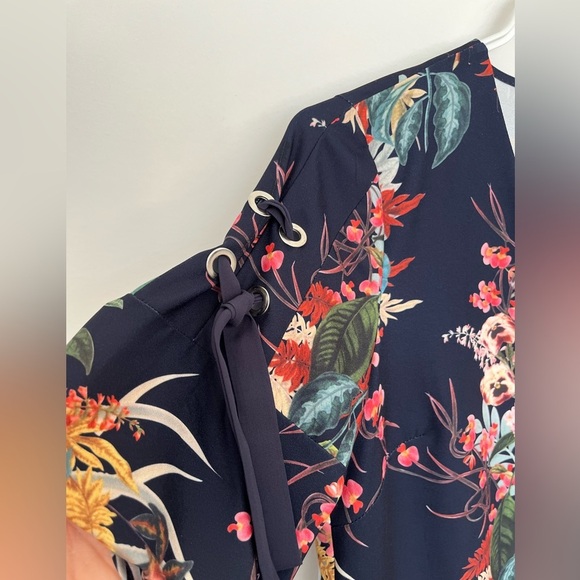 Marie Clair Floral Print Navy Dress size small - Picture 3 of 6